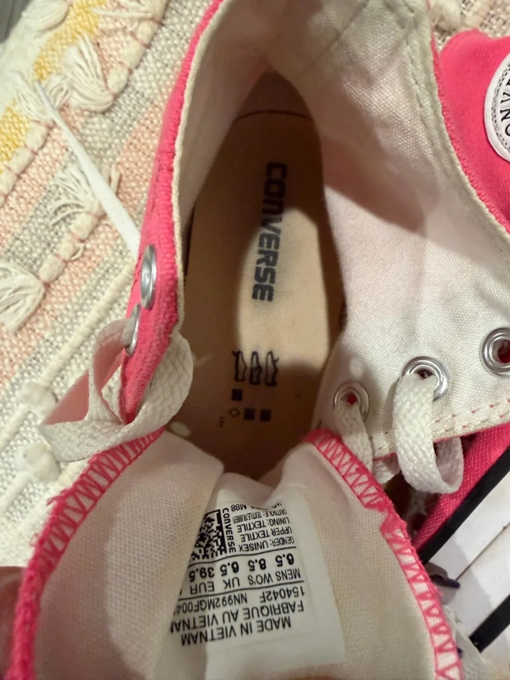👟 Converse Chuck Taylor All Star High Tops – Pink – Women’s 8.5 - Picture 4 of 6